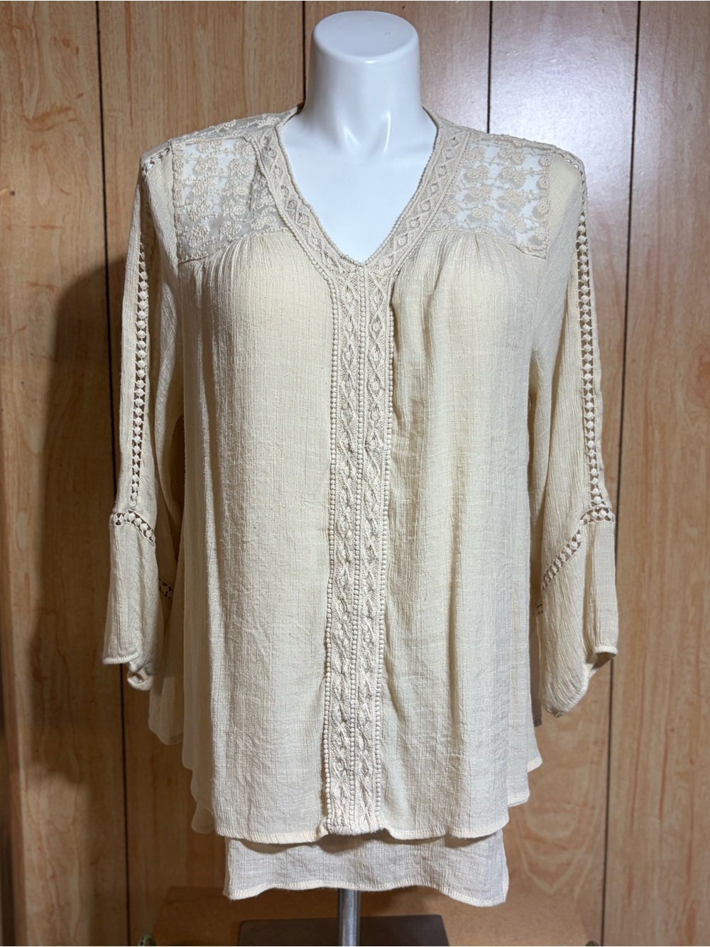 Style & Co. Cream Lace Trim V- Neck 3/4 sleeve Blouse SZ - 2X